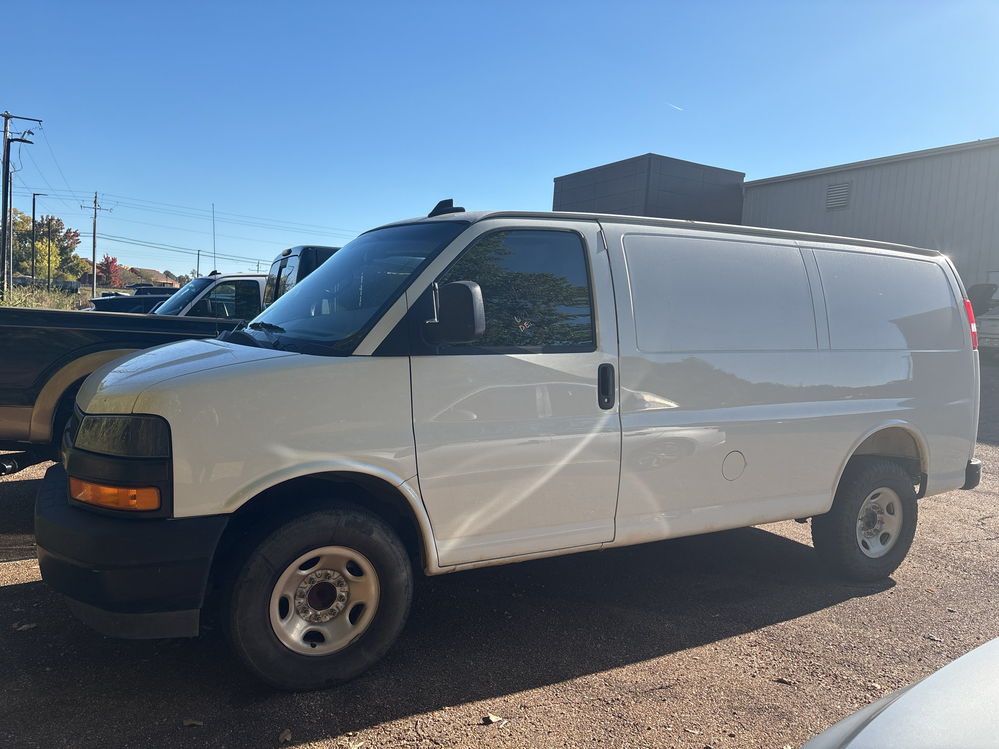 Used 2025 Chevrolet Express 2500 w/ Driver Convenience Package RWD image 2