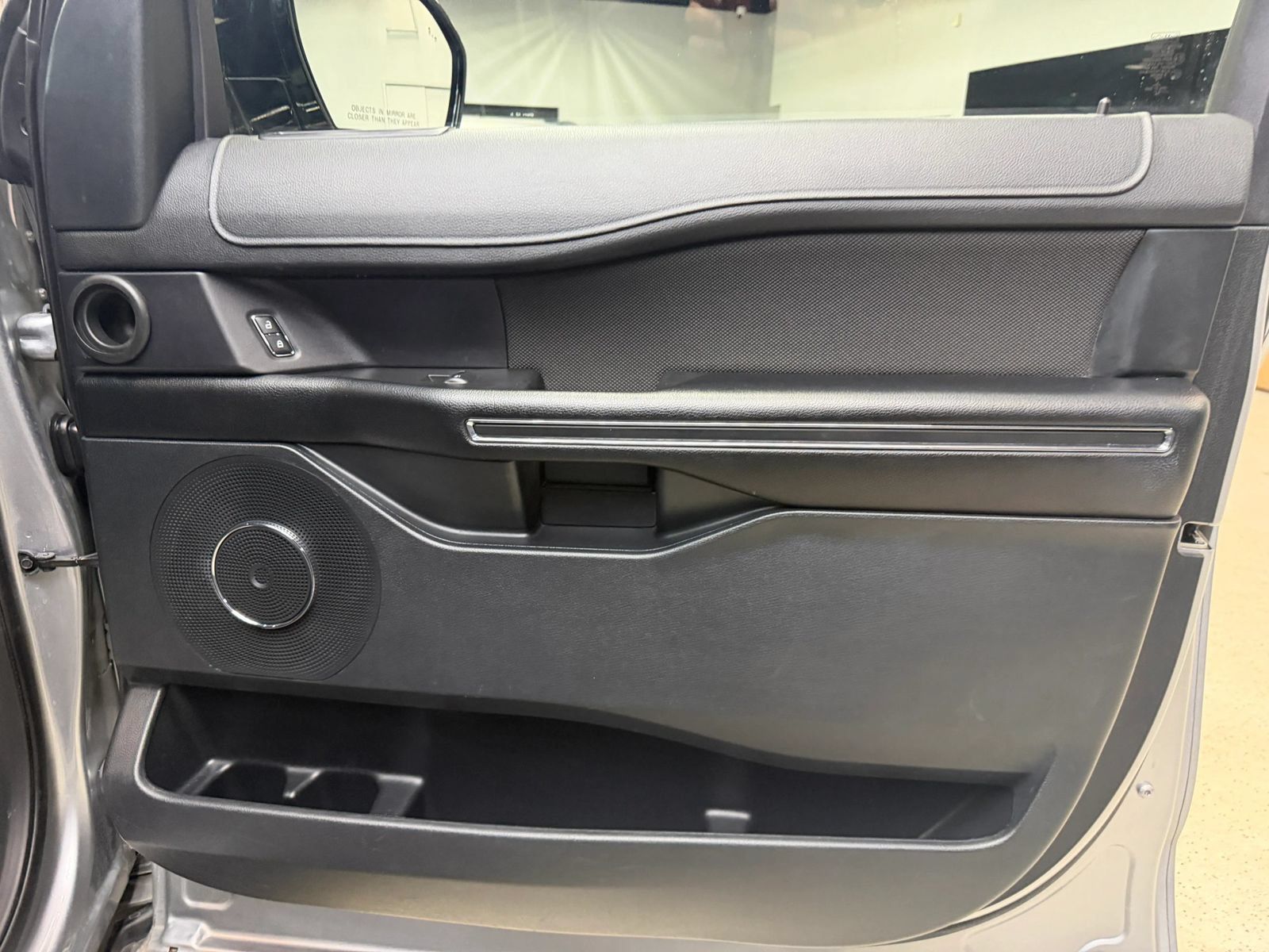 Used 2021 Ford Expedition XL AWD/4WD image 31