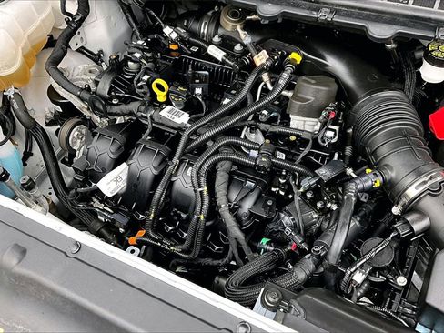 Certified 2022 Ford Edge ST-Line image 34