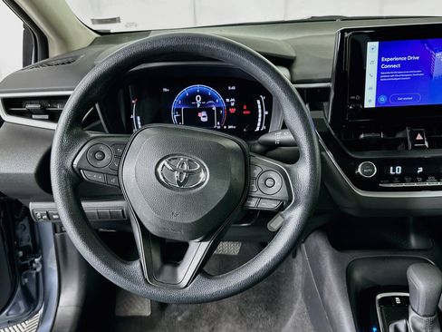 Used 2026 Toyota Corolla LE FWD image 18