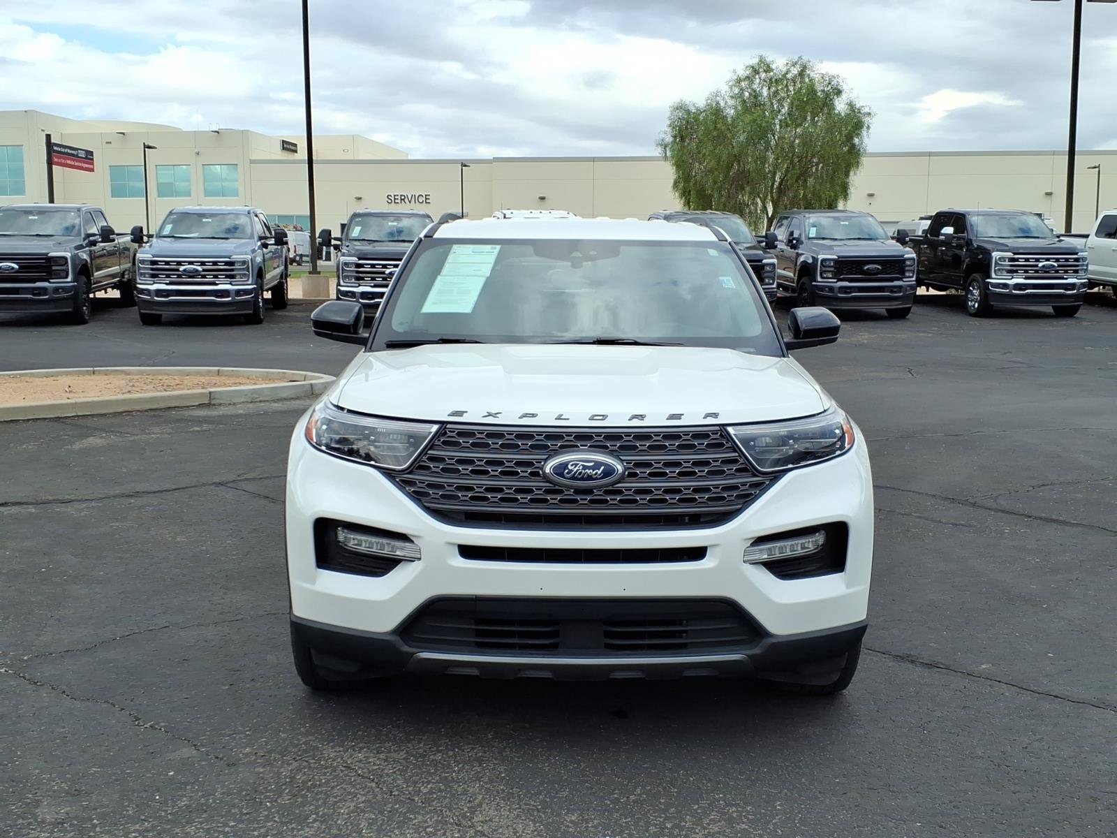 Certified 2023 Ford Explorer XLT w/ Equipment Group 202A AWD/4WD image 2