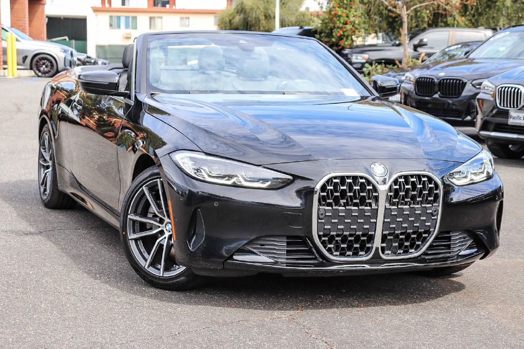 Certified 2023 BMW 430i Convertible w/ Premium Package RWD image 12