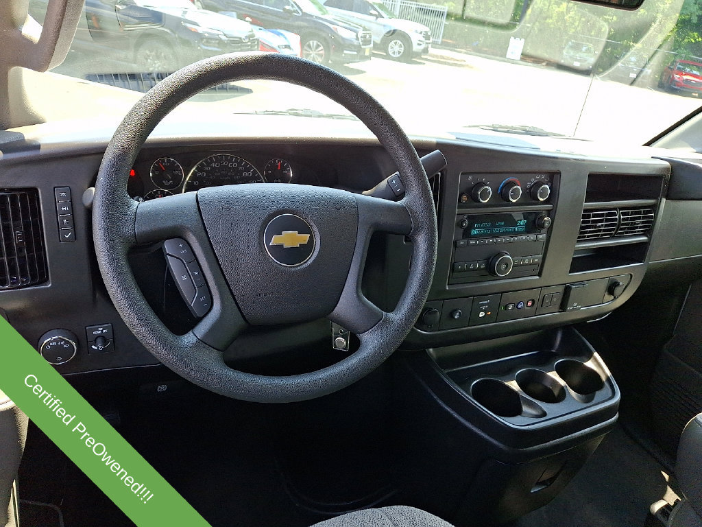 Used 2025 Chevrolet Express 3500 LT w/ LT Preferred Equipment Group RWD image 12