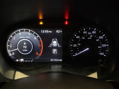 Used 2023 Nissan Kicks SR w/ Interior Electronics Package FWD image 23