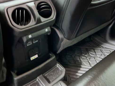 Used 2023 Jeep Wrangler Unlimited Sahara w/ Cold Weather Group AWD/4WD image 27