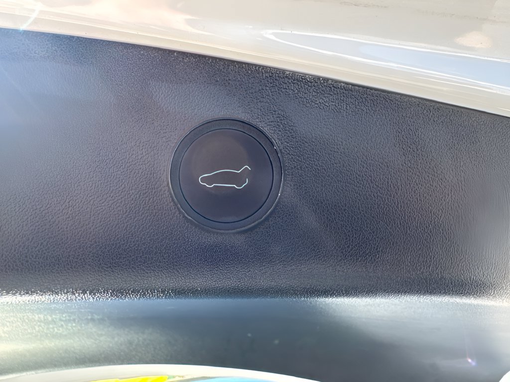 Used 2023 Tesla Model 3 Standard Range RWD image 28