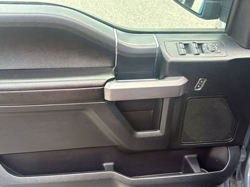 Used 2019 Ford F150 XLT w/ Equipment Group 302A Luxury image 15