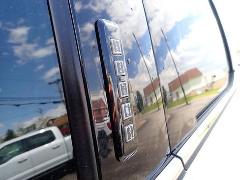 Used 2022 Ford F150 Platinum w/ Equipment Group 701A High AWD/4WD image 13