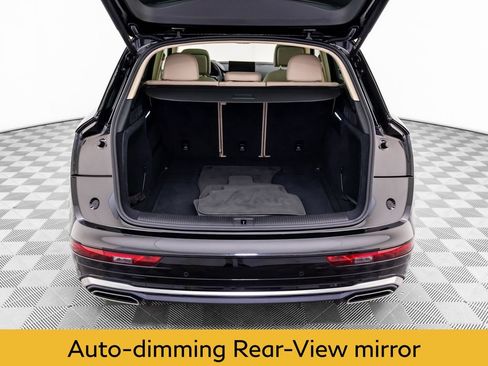 Used 2023 Audi Q5 2.0T Premium w/ Convenience Package AWD/4WD image 31