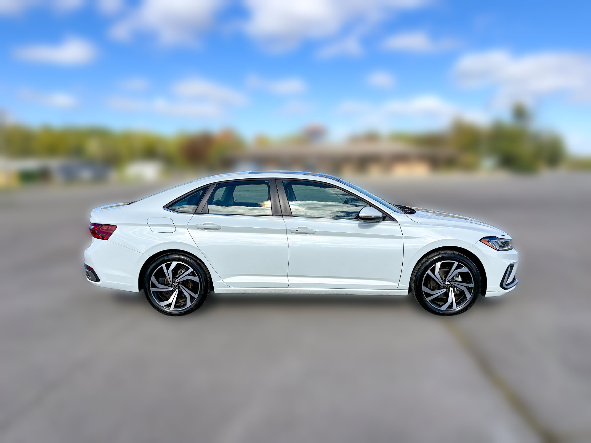 Used 2026 Volkswagen Jetta SEL FWD image 10