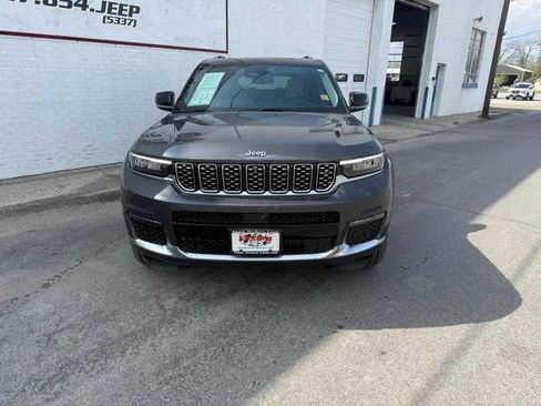 Used 2023 Jeep Grand Cherokee L Summit w/ Advanced Protech Group IV image 2