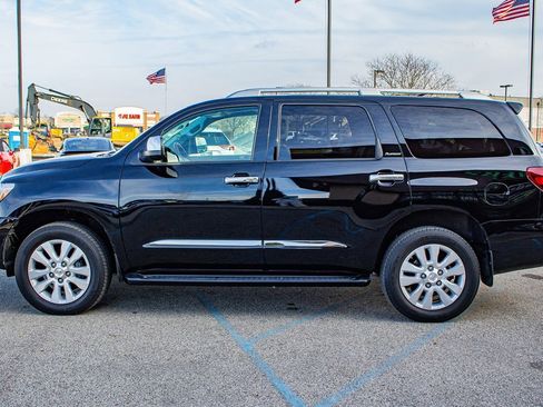 Used 2019 Toyota Sequoia Platinum image 5