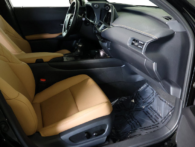 Used 2024 Lexus UX 250h AWD w/ Premium Package image 31