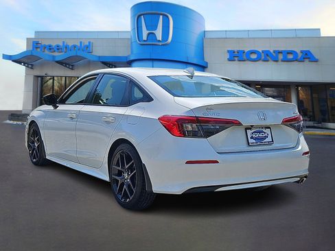 Used 2023 Honda Civic Sport image 5