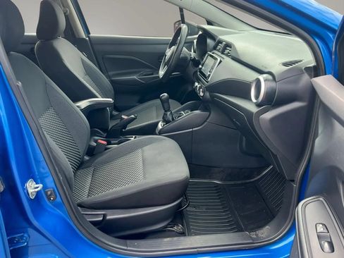 Used 2020 Nissan Versa S FWD image 31