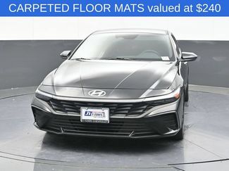 Used 2025 Hyundai Elantra SEL FWD video 2