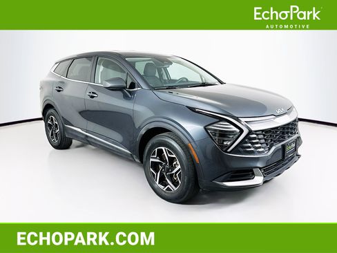 Used 2025 Kia Sportage LX AWD/4WD image 1