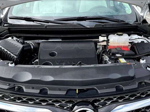 Used 2024 Buick Enclave Avenir w/ Avenir Technology Package AWD/4WD image 9