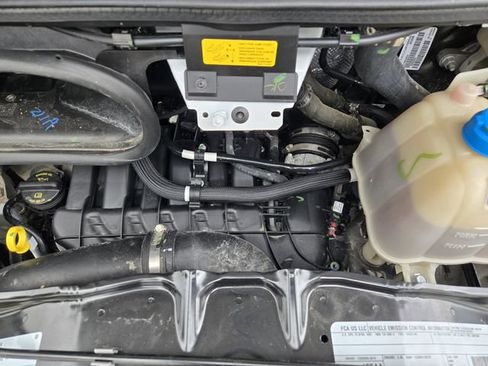 Used 2026 RAM ProMaster 2500 w/ Convenience Group FWD image 31