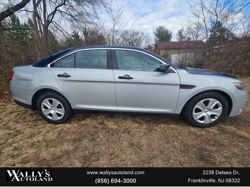 Used 2014 Ford Taurus Police Interceptor AWD image 9