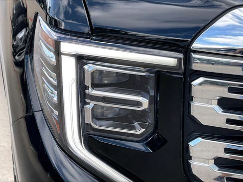 Used 2023 GMC Sierra 1500 Denali w/ Denali Reserve Package image 27