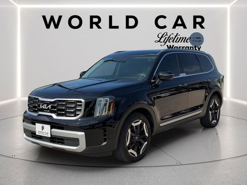 Used 2024 Kia Telluride S w/ S Sunroof Package FWD image 3
