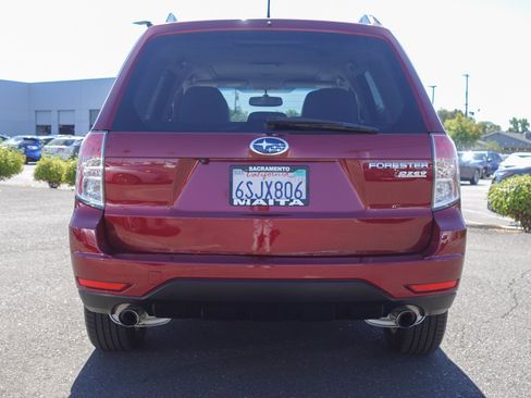 Used 2011 Subaru Forester 2.5X Limited AWD/4WD image 6