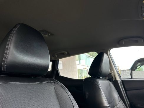 Used 2017 Nissan Rogue Sport SL FWD image 16