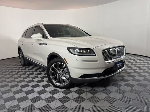 Used 2022 Lincoln Nautilus Reserve w/ Equipment Group 201A AWD/4WD image 1