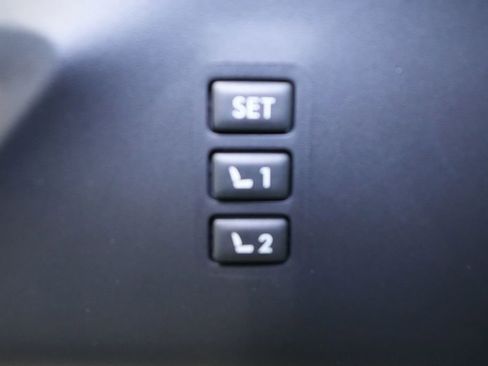 Used 2026 Subaru Ascent Limited image 20