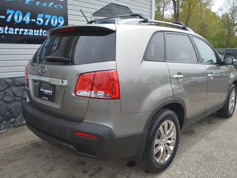 Used 2011 Kia Sorento EX w/ Premium Pkg AWD/4WD image 5