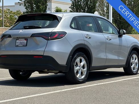 Certified 2025 Honda HR-V LX image 4
