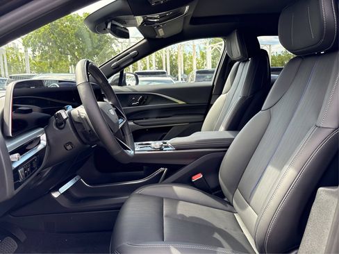 New 2026 Cadillac Lyriq Sport RWD image 9