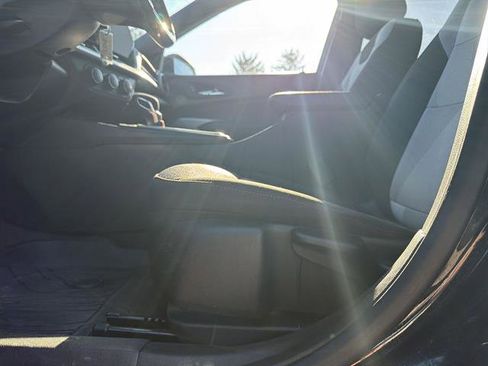 Used 2024 Chevrolet Trax RS w/ Driver Confidence Package image 14