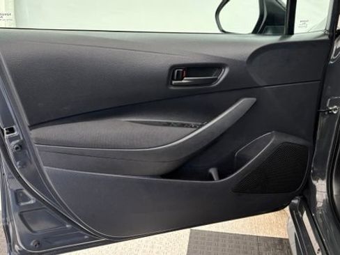 Used 2024 Toyota Corolla LE FWD image 14