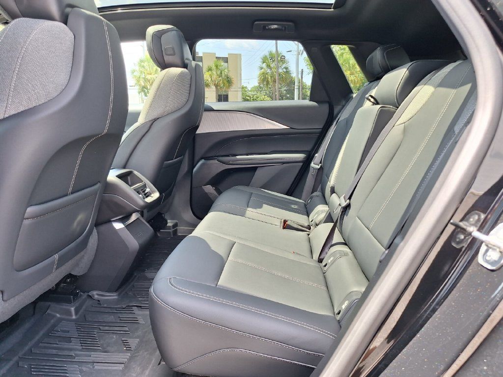 Certified 2024 Cadillac Lyriq Tech w/ Driver Assist Package AWD/4WD image 13