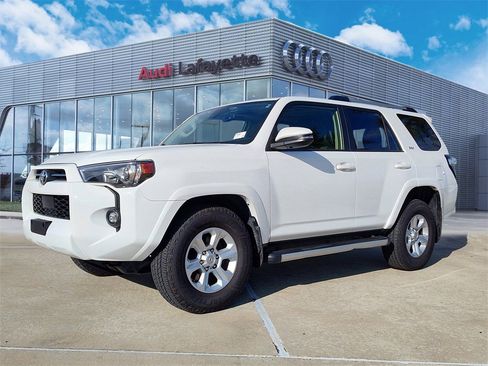 Used 2023 Toyota 4Runner SR5 Premium image 1