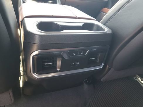 Used 2026 GMC Sierra 1500 Denali Ultimate AWD/4WD image 16