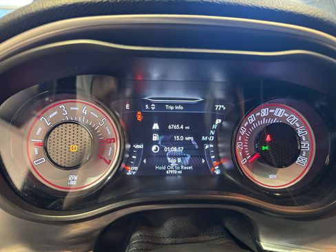 Used 2019 Dodge Challenger R/T Scat Pack w/ Shaker Package RWD image 16