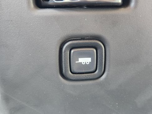 New 2025 Chevrolet Express 3500 w/ Power Convenience Package image 21