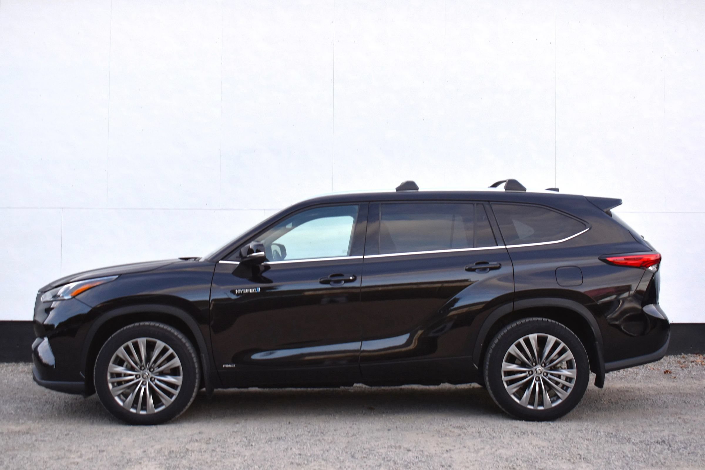 Used 2021 Toyota Highlander Platinum AWD/4WD image 9