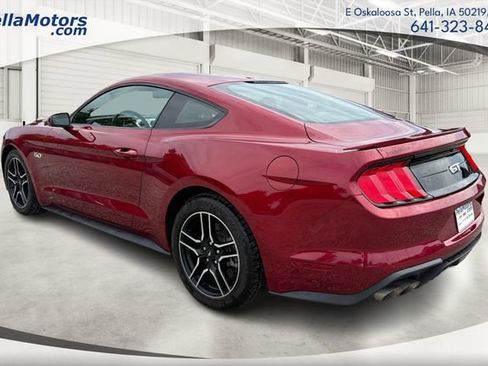 Used 2019 Ford Mustang GT RWD image 5