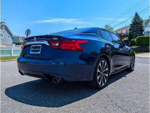 Used 2016 Nissan Maxima SR FWD image 5