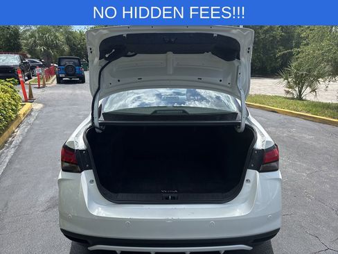 Used 2024 Nissan Versa SV w/ Trunk Package FWD image 39