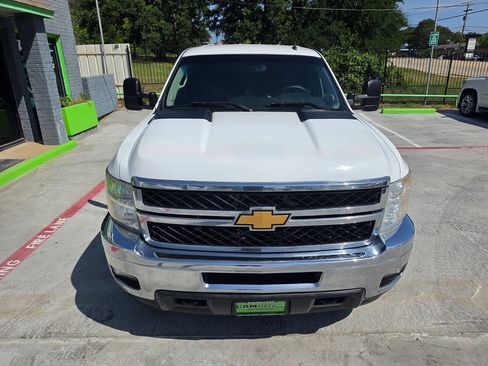 Used 2012 Chevrolet Silverado 2500 LT w/ Interior Plus Package AWD/4WD image 6