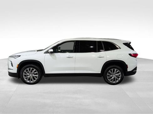 Certified 2025 Buick Enclave Preferred image 5