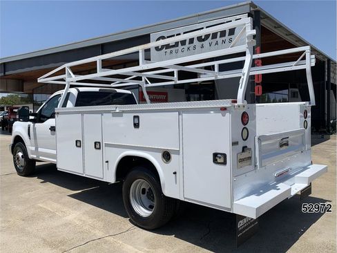 Used 2017 Ford F350 XL w/ Power Equipment Group RWD image 8