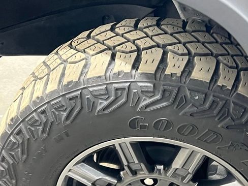 Used 2024 GMC Sierra 1500 AT4X image 35