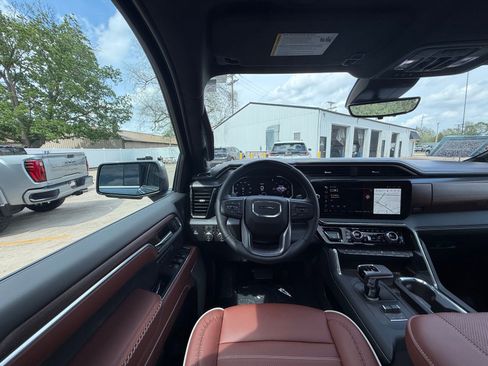 New 2026 GMC Sierra 1500 Denali Ultimate AWD/4WD image 2