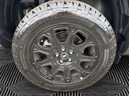 Certified 2025 Ford Bronco Sport Badlands image 14